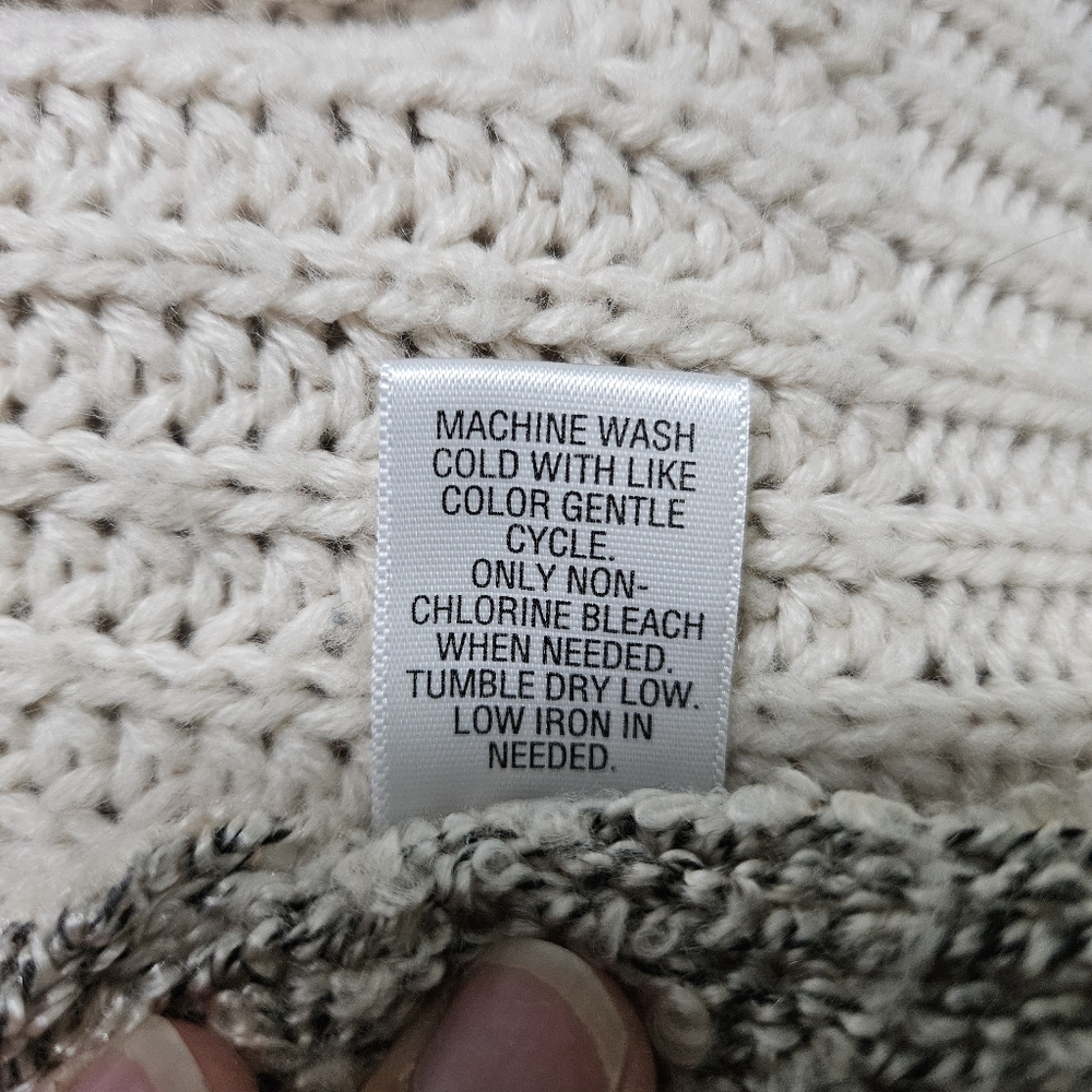 Candie's Cardigan Cream Neutral Sweater Minimalist Pockets XS - Picture 12 of 12